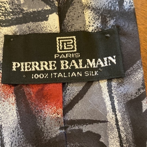 Pierre Balmain 100% Italian silk abstract black, red & gray tie - Picture 5 of 9